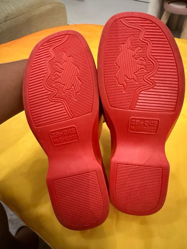 Sandalias Rojas Plataforma