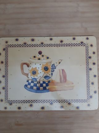 Conjunto de 4 individuais de cartão e cortiça