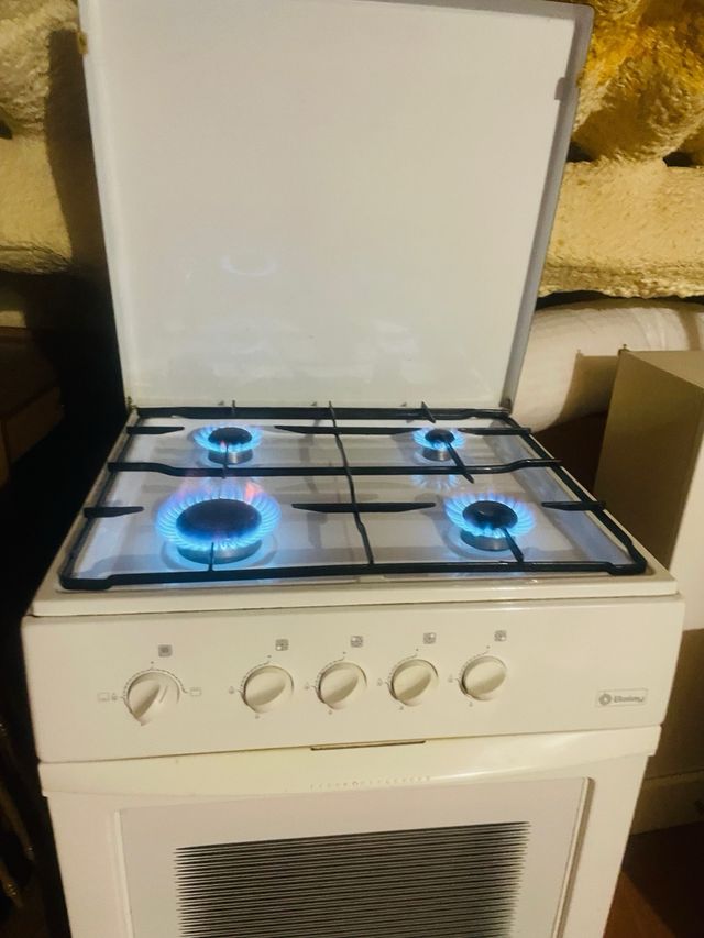 Cocina Balay Blanca Butano