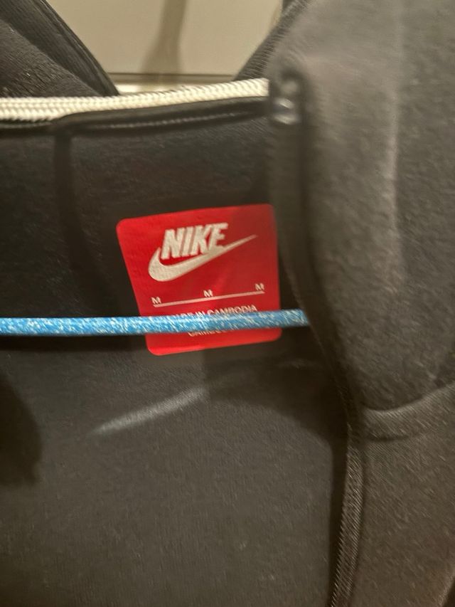 Chaqueta Nike Tech - Negro