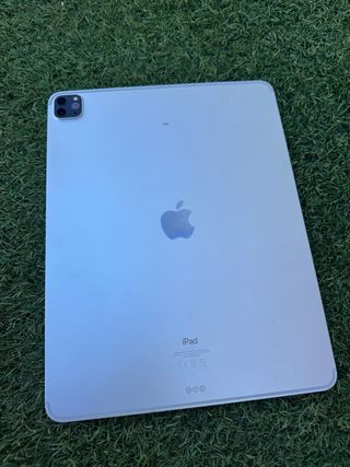 iPad Pro 12.9 4ª Gen Wifi + Celular Plata + magic