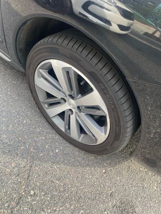 Peugeot 3008 1.6 HDi Allure 115 2014