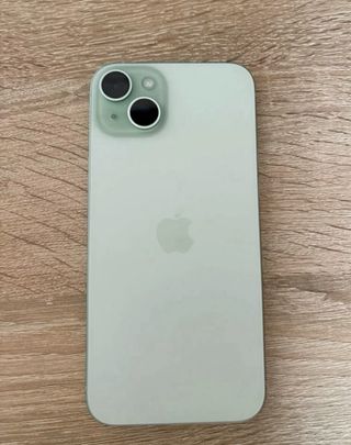 iPhone 15 plus verde