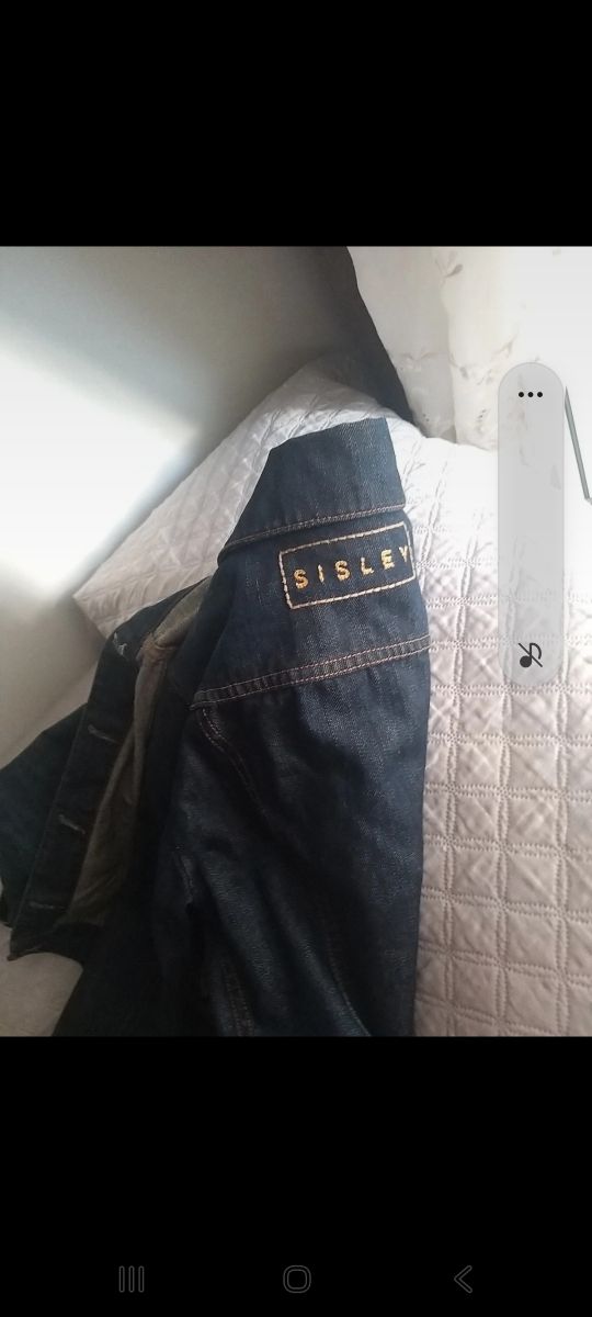 Giacca in denim blu usata poco