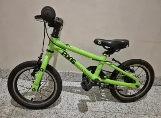Bici infantil Frog 43 de 14" ligera como la Woom 2