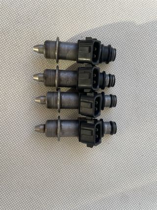Injetores Honda serie B
pertencem a um b20z