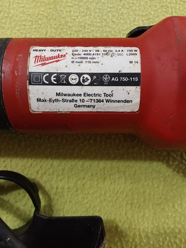 Amoladora angular Milwaukee 115mm 750W