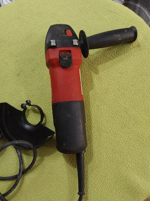 Amoladora angular Milwaukee 115mm 750W