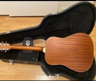 Guild D-240E Guitarra Acústica