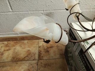 Lámpara de techo de metal y cristal