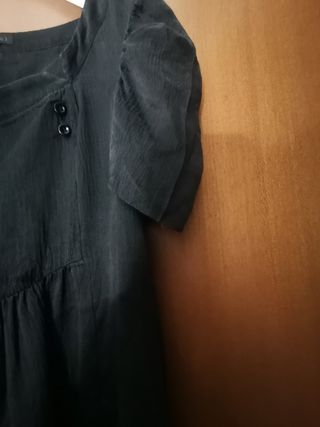 Abito nero da donna in seta pura