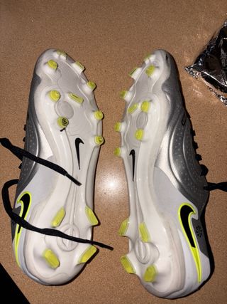 Zapatillas Fútbol Nike Tiempo Césped