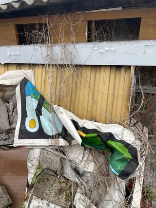 Portón metálico para cochera 2,7x2,5m con motor