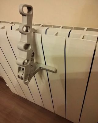 Percha tendedero plegable multiusos