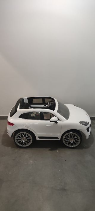 Coche Eléctrico Infantil Porsche Cayenne