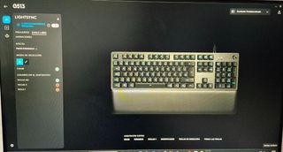 Teclado Logitech G513 Carbon RGB