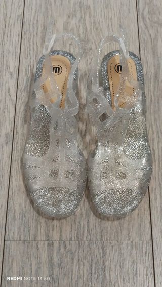 Sandalias romanas con purpurina