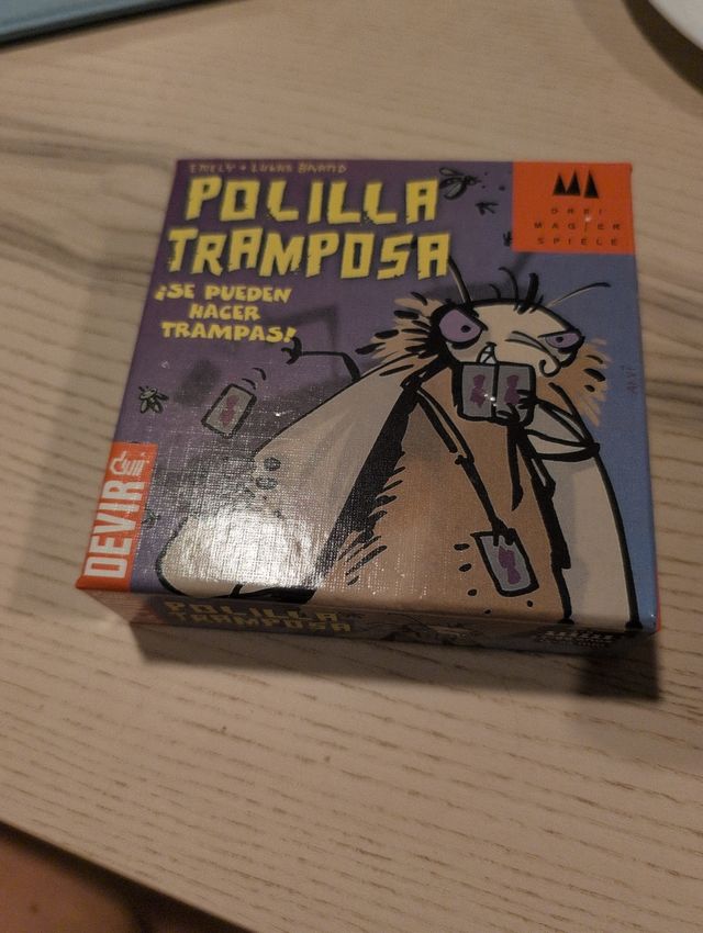 Juego de cartas Polilla Tramposa