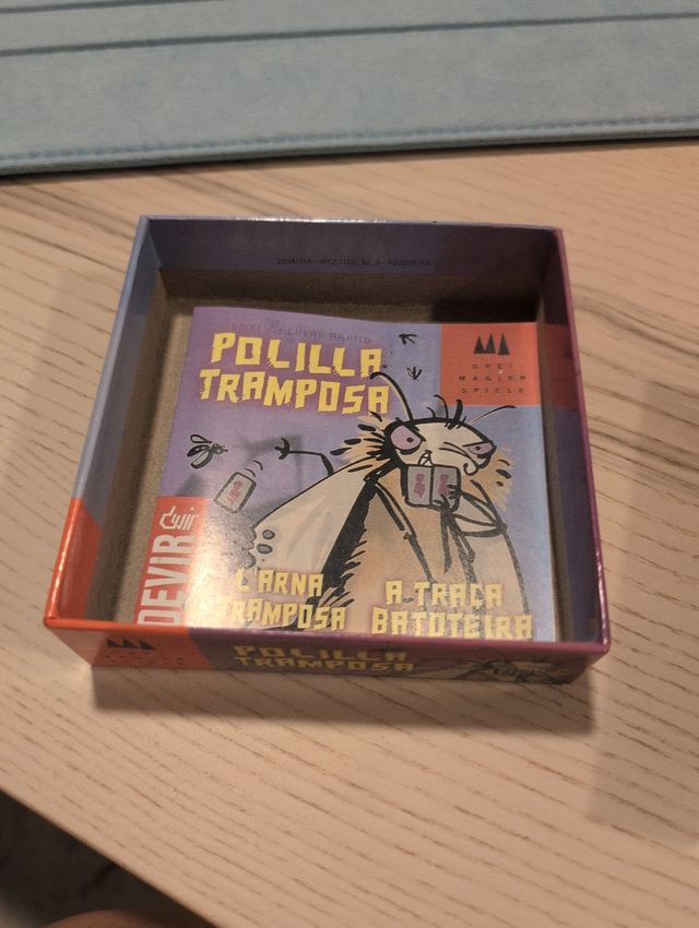 Juego de cartas Polilla Tramposa