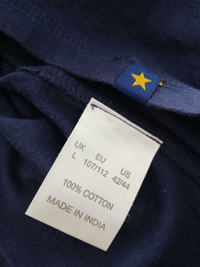 Camiseta Hombre Azul Guitarra. Talla L