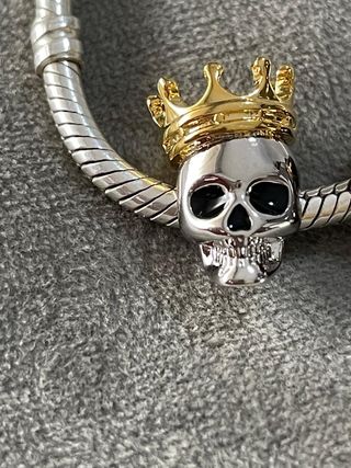 Charm Calavera con Corona