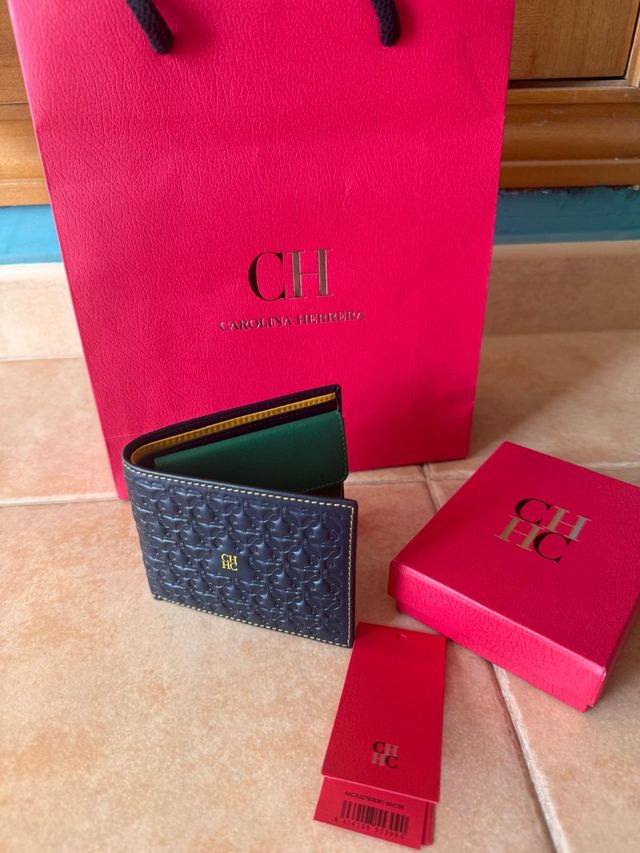 Cartera Carolina Herrera Negra y Verde