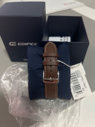 Casio Edifice EFR-575L-7AEF  reloj nuevo sin uso