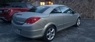 Opel Astra 2007