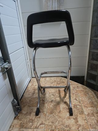 4 Sillas de Bar Cromadas y Negras