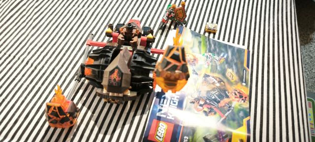 Lego Nexo Knights 70313 con manual  instrucciones