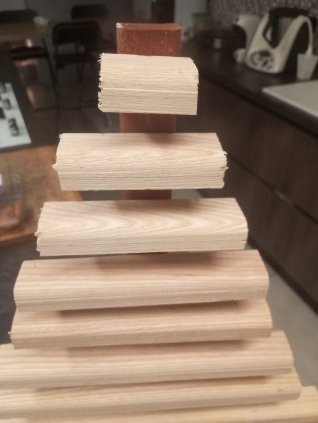 Alberello di Natale in legno fatto a mano