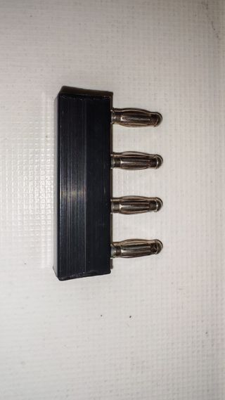 Puente Bornas Weidmuller Banana 4mm