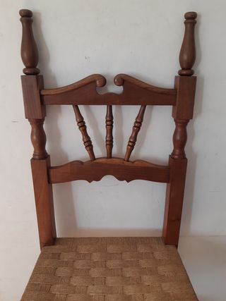 Sillas de castaño macizo