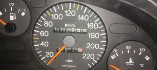 Peugeot 405 1996