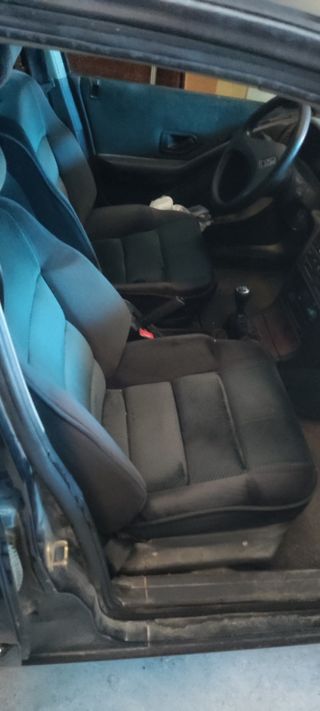 Peugeot 405 1996