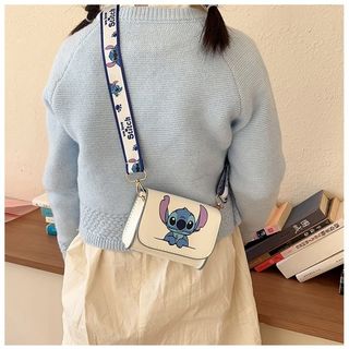 Cartera monedero de piel de Stitch de Disney.