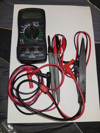 Multímetro Digital XL830L batería completo