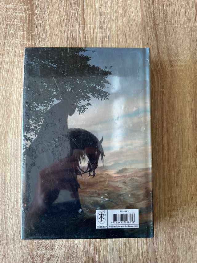CUENTOS INCONCLUSOS
DE NÚMENOR Y LA TIERRA MEDIA