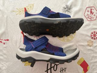 SANDALIAS TREKKING DECATHLON AZULÓN