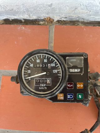 Cuadro instrumentos Honda CRM 75