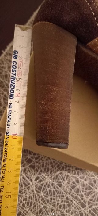 Scarpe con tacco marroni