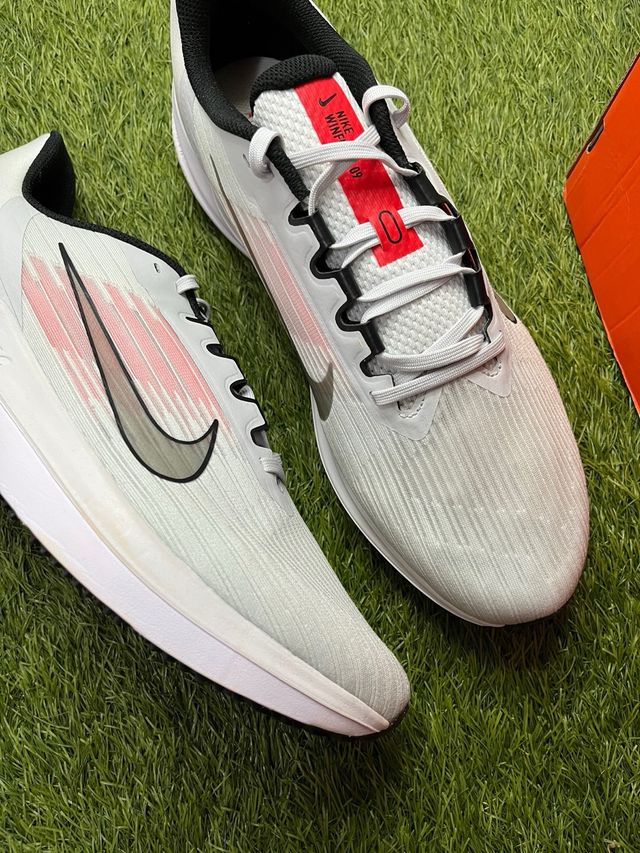 Nike Air Winflo 9 / Blanco - Rojo