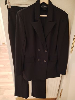 Conjunto Sfera Chaqueta y Pantalón Talla S