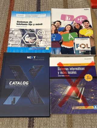Lote de libros de telecomunicaciones y formación