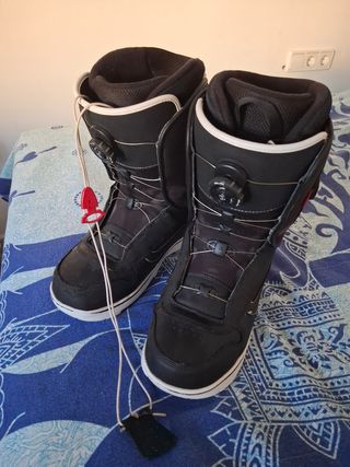 Snow board Jones Aviator 160
 Botas fijaciones