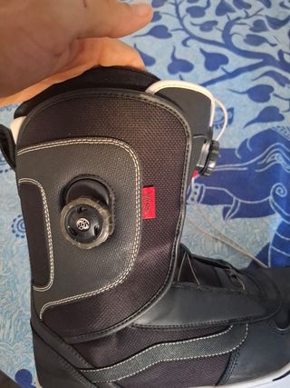 Snow board Jones Aviator 160
 Botas fijaciones