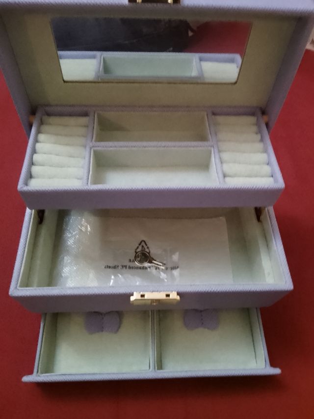 Joyero organizador de 3 niveles