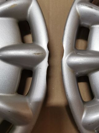 (74) Tapacubos 15" Audi