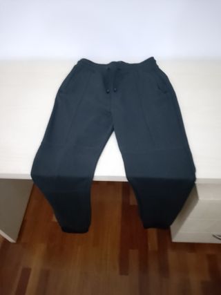 Pantalón hombre jogger Zara negro. M