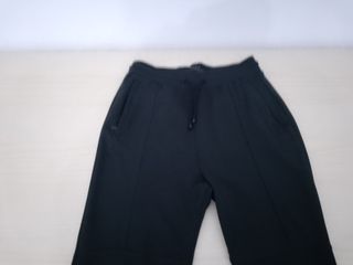 Pantalón hombre jogger Zara negro. M